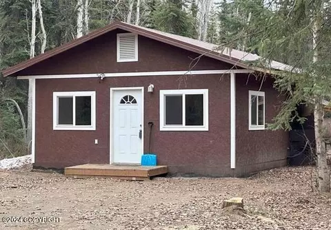 3823 Lyle Ave, North Pole, AK 99705