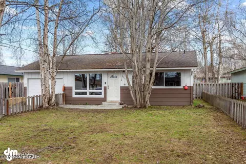3409 Bruce Ln, Anchorage, AK 99517