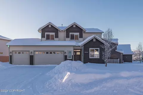 5686 Grand Teton Loop, Anchorage, AK 99502