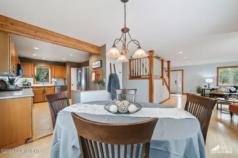 Dining - 17135 Santa Maria Dr, Eagle River, AK 99577 photo 3 of 4
