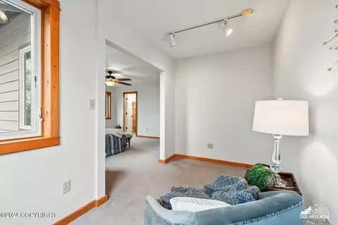 Bedroom - 17135 Santa Maria Dr, Eagle River, AK 99577 photo 6 of 11