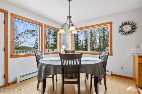 Dining - 17135 Santa Maria Dr, Eagle River, AK 99577 photo 2 of 4