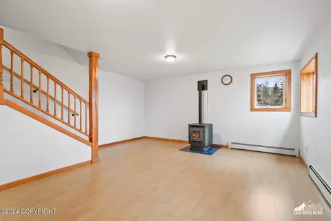 Living - 17135 Santa Maria Dr, Eagle River, AK 99577 photo 3 of 6