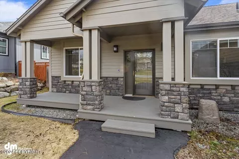 17024 Hideaway Ridge Dr, Eagle River, AK 99577 photo 2