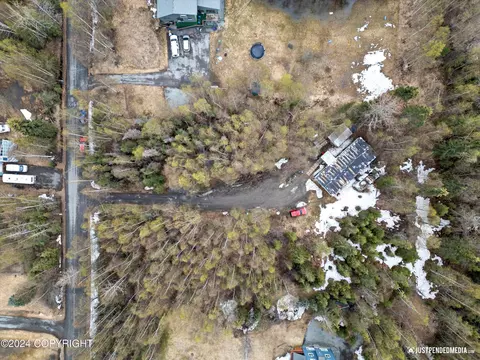 3100 Merganser Ave, Anchorage, AK 99516
