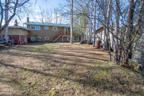 18227 Baronoff Ave, Eagle River, AK 99577 photo 5