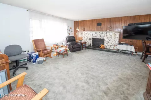 18227 Baronoff Ave, Eagle River, AK 99577 photo 11