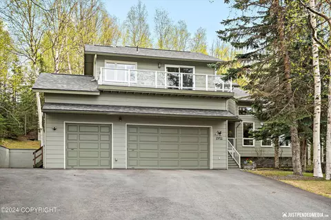 15711 Southpark Loop, Anchorage, AK 99516