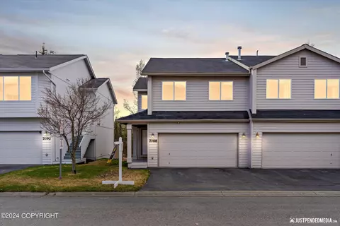 7088 Fairweather Park Loop, Anchorage, AK 99518