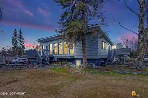 3406 Willow St, Anchorage, AK 99517