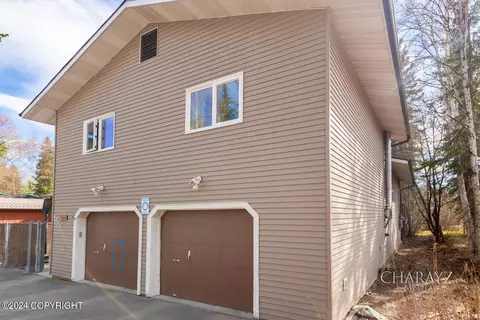 4023 Yvonne Ave, Fairbanks, AK 99709