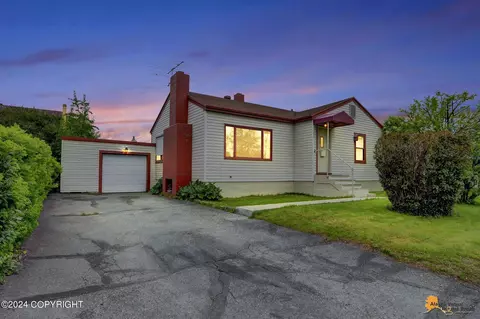 1069 W 25th Ave, Anchorage, AK 99503 photo 28