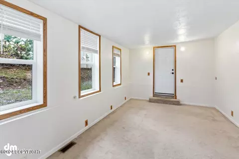 18305 Gavin Cir, Eagle River, AK 99577 photo 32