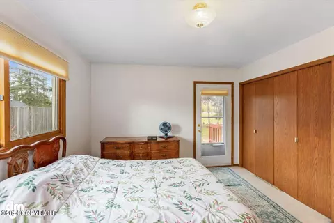 18305 Gavin Cir, Eagle River, AK 99577 photo 20
