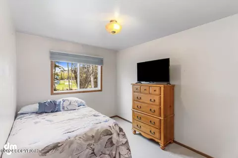 18305 Gavin Cir, Eagle River, AK 99577 photo 24