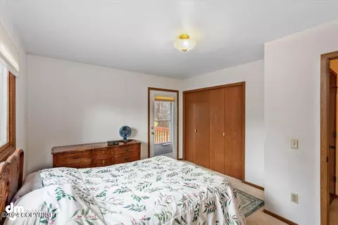 18305 Gavin Cir, Eagle River, AK 99577 photo 19