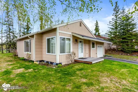 18305 Gavin Cir, Eagle River, AK 99577 photo 5