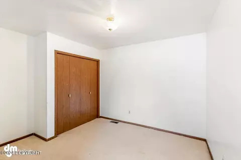 18305 Gavin Cir, Eagle River, AK 99577 photo 31