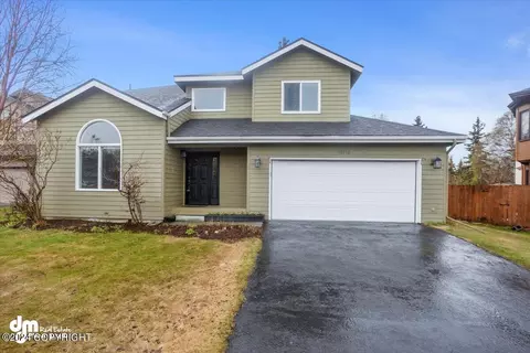 10716 Northfleet Dr, Anchorage, AK 99515