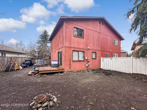 Exterior - 261 Fall Leaf Cir, Anchorage, AK 99504 photo 2 of 3