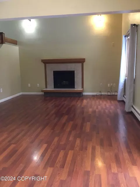 Living - 18731 N Lowrie Loop, Eagle River, AK 99577 photo 2 of 3