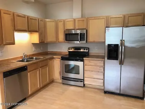 4503 Campbell Park Loop, Anchorage, AK 99507 photo 4