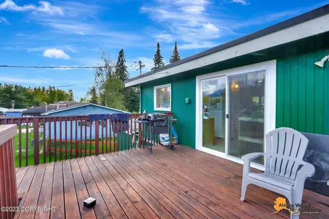 1513 Summit View St, Anchorage, AK 99504 photo 10