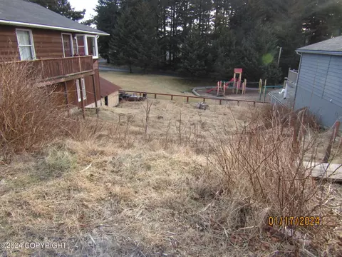 1314 Mission Rd, Kodiak, AK 99615