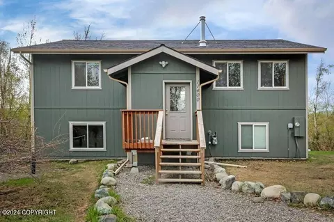 11400 E Turtle Dr, Palmer, AK 99645