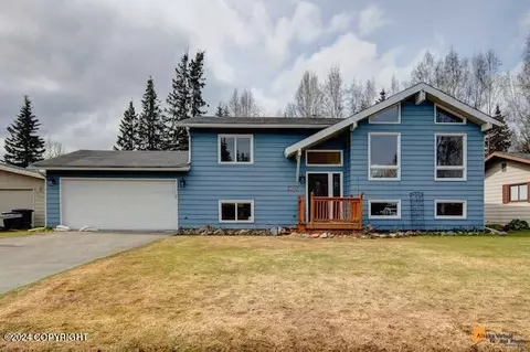 3636 Bisquier Dr, Anchorage, AK 99508