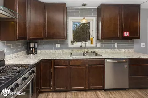 Kitchen - 12313 Winter Park Pl, Eagle River, AK 99577 photo 3 of 4