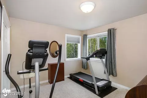 Bedroom - 3949 E Serendipity Loop, Wasilla, AK 99654 photo 3 of 6