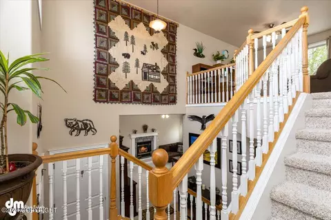 Entry Way - 3949 E Serendipity Loop, Wasilla, AK 99654 photo 6 of 9