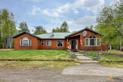 36948 Luthman Rd, Talkeetna, AK 99676