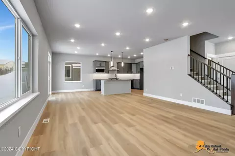 8761 Chalk Hill Loop, Anchorage, AK 99502 photo 7