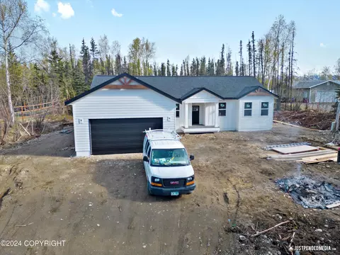 5673 W Alta Cir, Wasilla, AK 99623