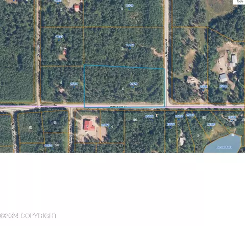 11426 N Michigan St, Willow, AK 99688