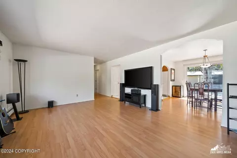 Living - 11121 Forest Dr, Anchorage, AK 99516 photo 4 of 6