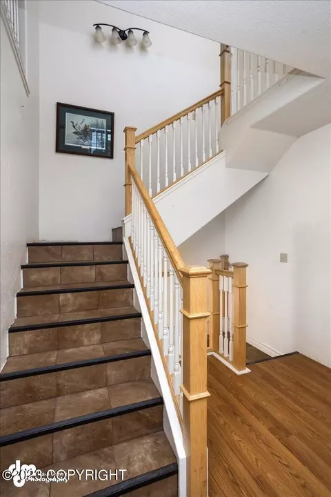 Entry Way - 3201 E Fairview Loop, Wasilla, AK 99654 photo 4 of 6