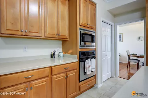 8718 Mendocino Cir, Eagle River, AK 99577 photo 12