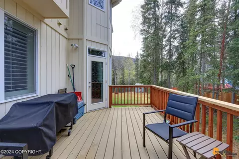 8718 Mendocino Cir, Eagle River, AK 99577 photo 39
