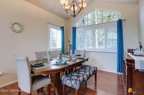 8718 Mendocino Cir, Eagle River, AK 99577 photo 7