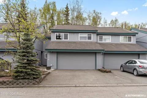 6656 Fairweather Dr, Anchorage, AK 99518