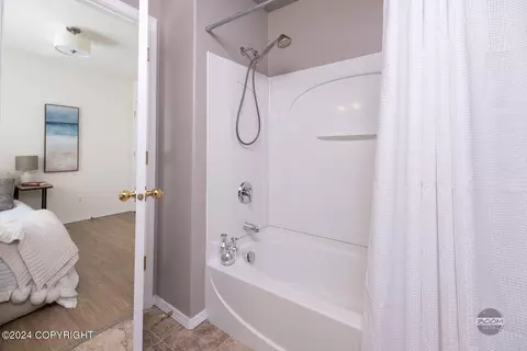 6909 Briar Loop # 50, Anchorage, AK 99518 photo 21