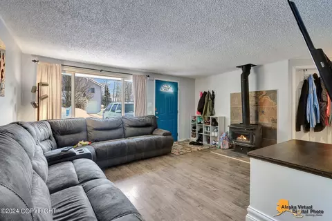 1306 Atkinson Dr, Anchorage, AK 99504 photo 5