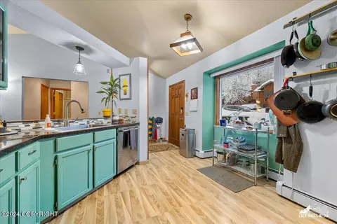 8818 Dome Cir, Eagle River, AK 99577 photo 21