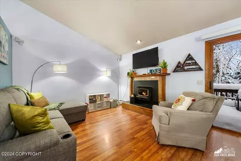 8818 Dome Cir, Eagle River, AK 99577 photo 8