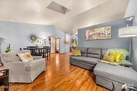 8818 Dome Cir, Eagle River, AK 99577 photo 11