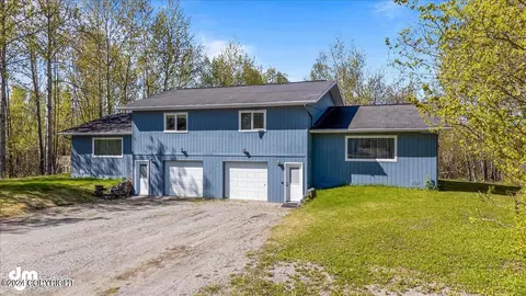 1300 Injun Joe Cir, Wasilla, AK 99654