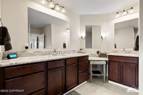 Bath - 13568 Charmley Cir, Eagle River, AK 99577 photo 2 of 5